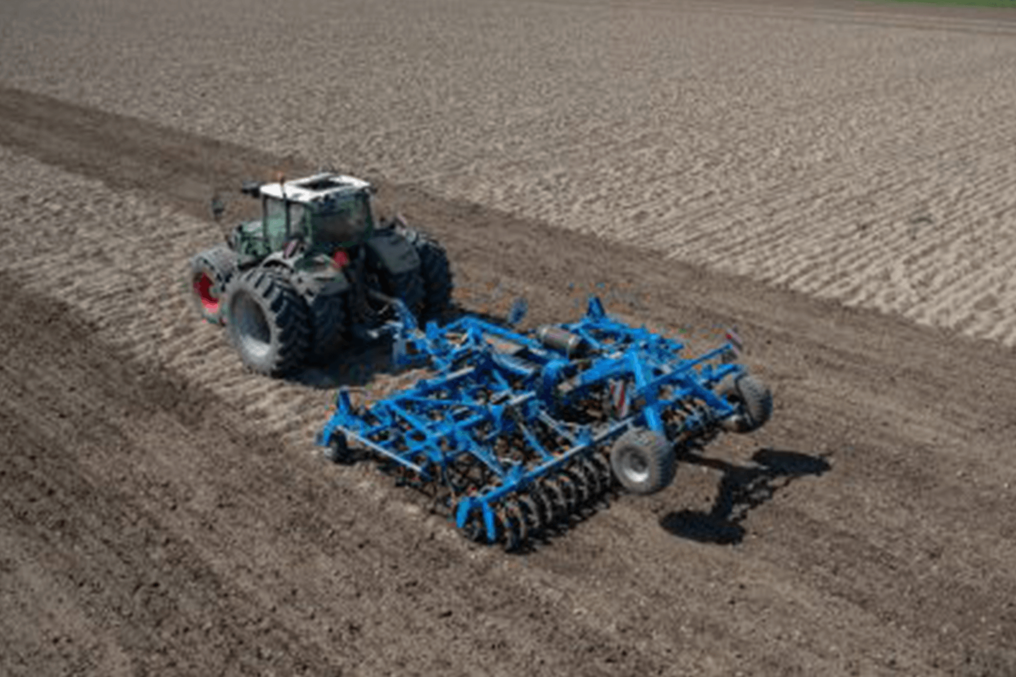 Zaaibedbereiding _ PENTERRA Multi-Cultivator