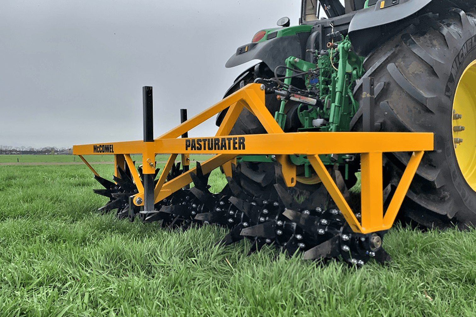 GRASLANDVERZORGING _ PASTURATER GRASLANDBELUCHTER GRASLANDVERZORGING _ PASTURATER GRASLANDBELUCHTER