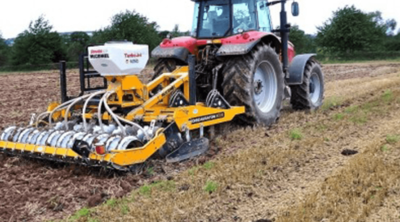 Zaaibedbereiding _ DISCAERATOR 3000 combi-cultivator